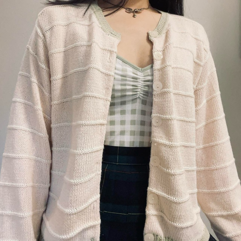 90s grunge Talbots pastel pink acrylic chunky grandma cardigan